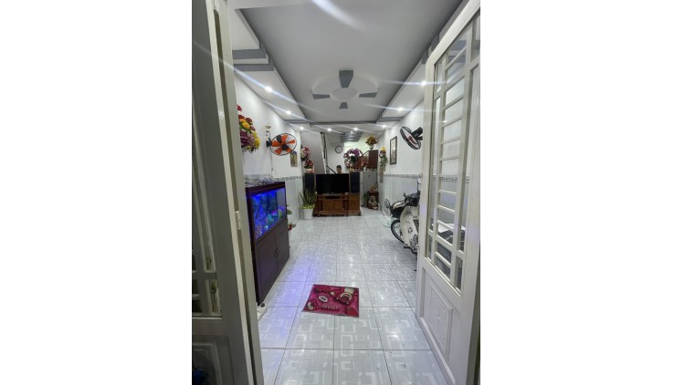 NGAY KHU XỬ LÝ NƯỚC THẢI, SÁT CÔNG VIÊN, GẦN CHỢ GÒ XOÀI VÀ CHỢ BÌNH LONG, 30M2, 2 TẦNG GIÁ NHỈNH 3 TỶ